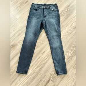 Old Navy Super Skinny Jeans | 12 | Dark Blue